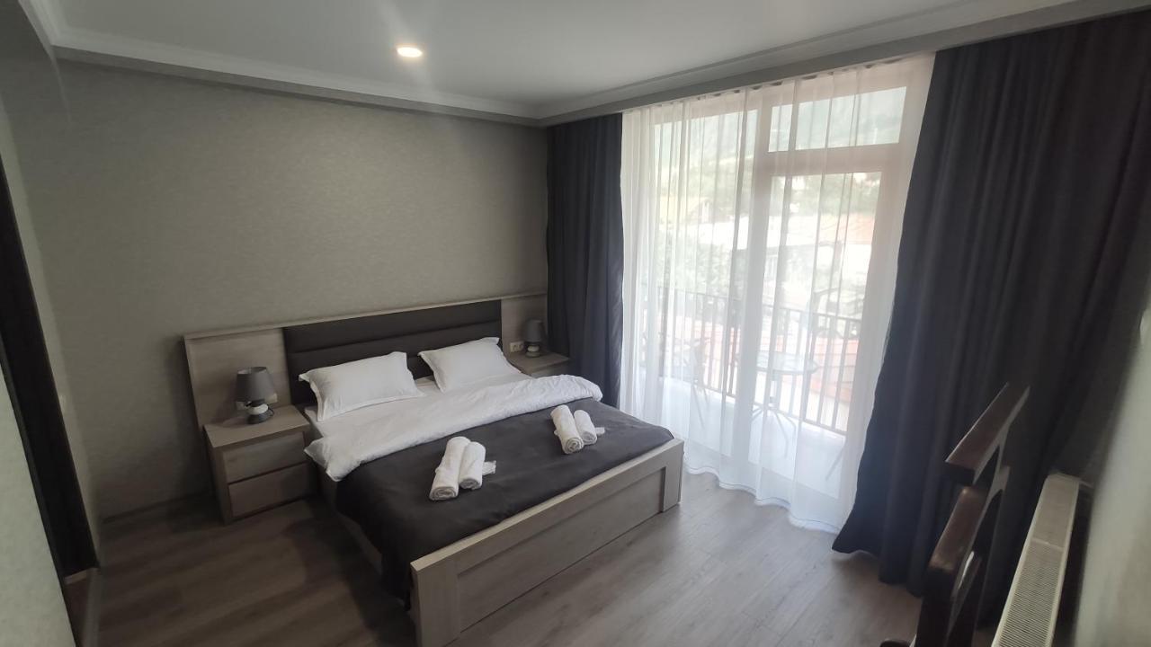 Prime Hotel Kazbegi エクステリア 写真