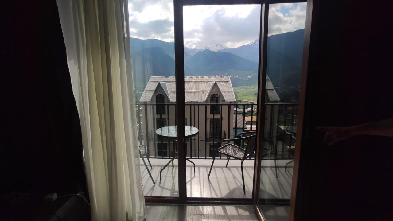 Prime Hotel Kazbegi エクステリア 写真